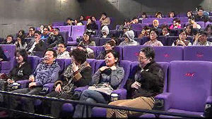 아줌마&middot;아저씨 모시기 경쟁&hellip;활발한 영화 마케팅