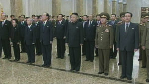 북한 김정은, 김일성 생일 맞아 금수산태양궁전 참배