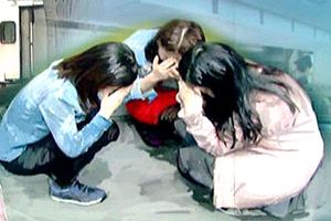 비행기 '벙커'에 숨어&hellip;중국인 3명 밀입국