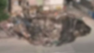 미국 시카고에서 '싱크홀' 차량 3대 삼켜&hellip;1명 부상