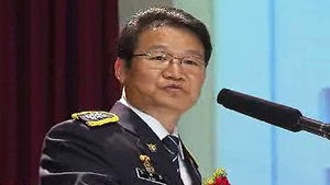 '국정원 사건 개입 혐의' 김용판 전 청장 수사