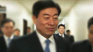 원세훈 전 국정원장 소환&hellip;'댓글 사건' 집중 추궁