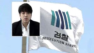류시원, 아내 몰래 위치추적&middot;폭행 혐의 기소