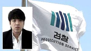 류시원, 부인 몰래 위치추적&middot;폭행 혐의로 기소