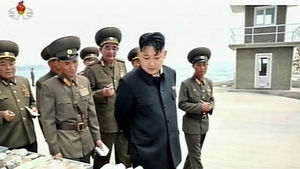 北 김정은, 군 수산물기지&middot;식료품공장 시찰