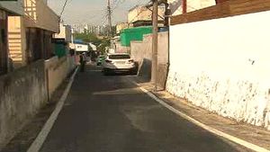 [취재파일] "골목길 통행료 내라" 소송&hellip;진짜 돈 줘야 하나?