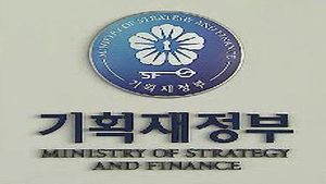 내년부터 중ㆍ고액 연봉 근로자 세금 부담 늘듯