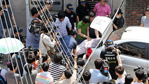 '대구 여대생 살해' 현장검증&hellip;차분히 재연