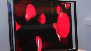 삼성-LG, '구부러진 TV' 놓고 자존심 경쟁