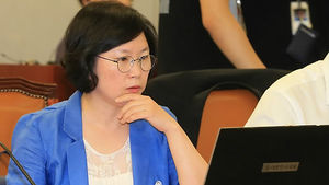 민주, '김현&middot;진선미' 특위 사퇴로 가닥