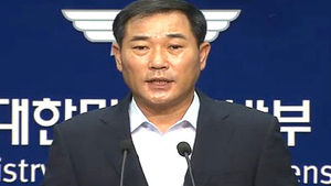 국방부, 연예병사 16년 만에 폐지&hellip;8명 징계