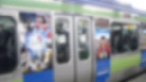 일본 시민들, 32t 지하철 차량 밀어 추락 여성 구출