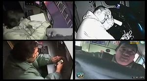 [영상] 운행 중 독서에 졸음운전까지&hellip;기관실 CCTV 공개