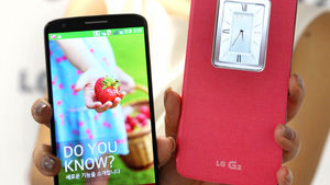 LG전자, 뉴욕서 야심작 LTE-A 스마트폰 'LG G2' 공개