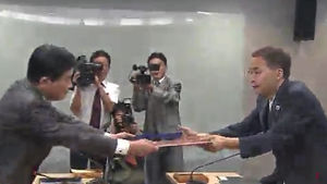 "개성공단에 외국 기업도 적극 유치 합시다"