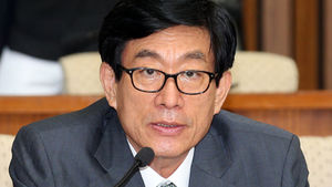 원세훈 "대선 영향 우려 NLL 대화록 공개 안 해"