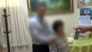 곡식가루로 빚은 만병통치약&hellip;가짜 한의사 적발
