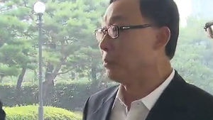 채동욱 총장 "혼외아들 전혀 모르는 일"&hellip;공식 부인