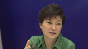 박 대통령 귀국에 쏠린 여야 시선&hellip;일단 '숨고르기'