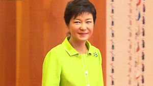 靑 "국회에서 3자 회동"&hellip;민주 "답변 유보"