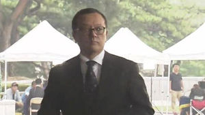 전재국, 참고인 조사 마치고 귀가