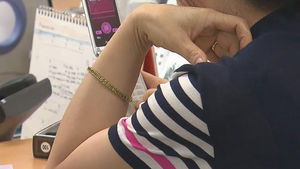 고향도 못 가&hellip;월급 못 받아 추석이 서러운 사람들