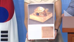 美 병사가 몰래 훔친 '문정왕후 어보' 한국 돌아온다