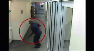 [영상] 워싱턴 총기 난사 CCTV 화면 일부 공개