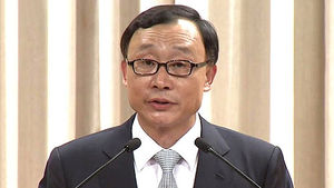 채동욱 전 총장 혼외아들 의혹 여성 꽉 다문 입&hellip;왜