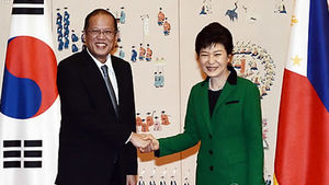 한-필리핀 정상회담&hellip;경공격기 수출계약 조속 체결 합의