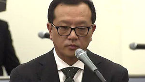 "국민께 송구"&hellip;국감 증인으로 나온 전재국&middot;김선용