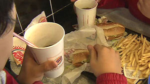 [취재파일] 10대가 정말 '웰빙' 때문에 햄버거 덜 먹을까?