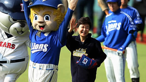박근혜 시구_500