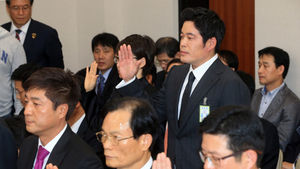 정용진 "변종SSM 의혹 상품공급점 사업중단"