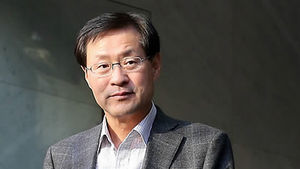 검찰총장 후보자 "떡값 무슨 근거?"&hellip;공세적 방어