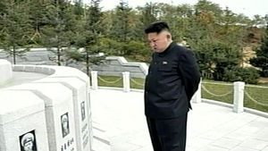 [지금 북한은] 北 김정은, 해군 장병 묘역 찾아&hellip;이례적
