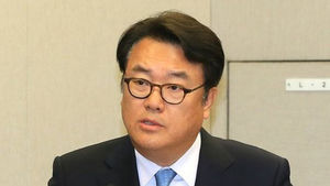 정진석 "정기국회 늦어진 만큼 예산안 처리 속도 내야"