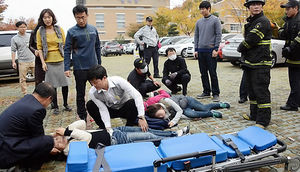 [핫포토] 아수라장된 수능시험장