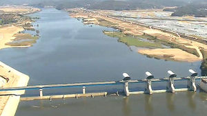 건설공사 하도급 뒷돈 받은 현장소장 기소