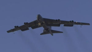 헤이든 전 NSA 국장 "B-52 폭격 훈련비행 계속해야"