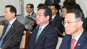 동북아 역사특위, '日집단자위권 중단결의안' 상정