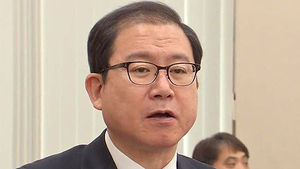 이성한 경찰청장 "'실패한 작전' 인정할 수 없다"