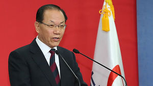 황우여 "국회직은 국회 임기에 충실해야"