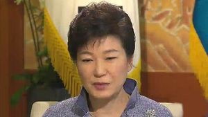 박 대통령 "日, 고노&middot;무라야마 담화 승계해야"