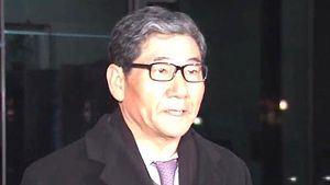 '썬앤문' 문병욱 회장, 호텔 성매매영업 혐의 기소