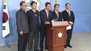 여야 '정당공천' 엇갈린 셈법&hellip;국회서 고성&middot;야유
