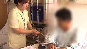 간병까지 책임지는 '보호자 없는 병원', 숙제는?