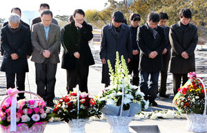 "노무현 변호사님 고맙습니다&hellip;그리고 미안합니다"
