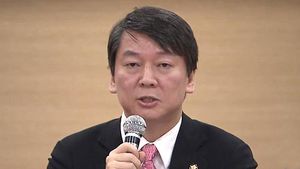 '安신당'행 "새정치&middot;정권교체 초석", "출마 욕심"