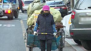 폐지 줍던 90대 할머니 레미콘 차량에 치여 숨져
